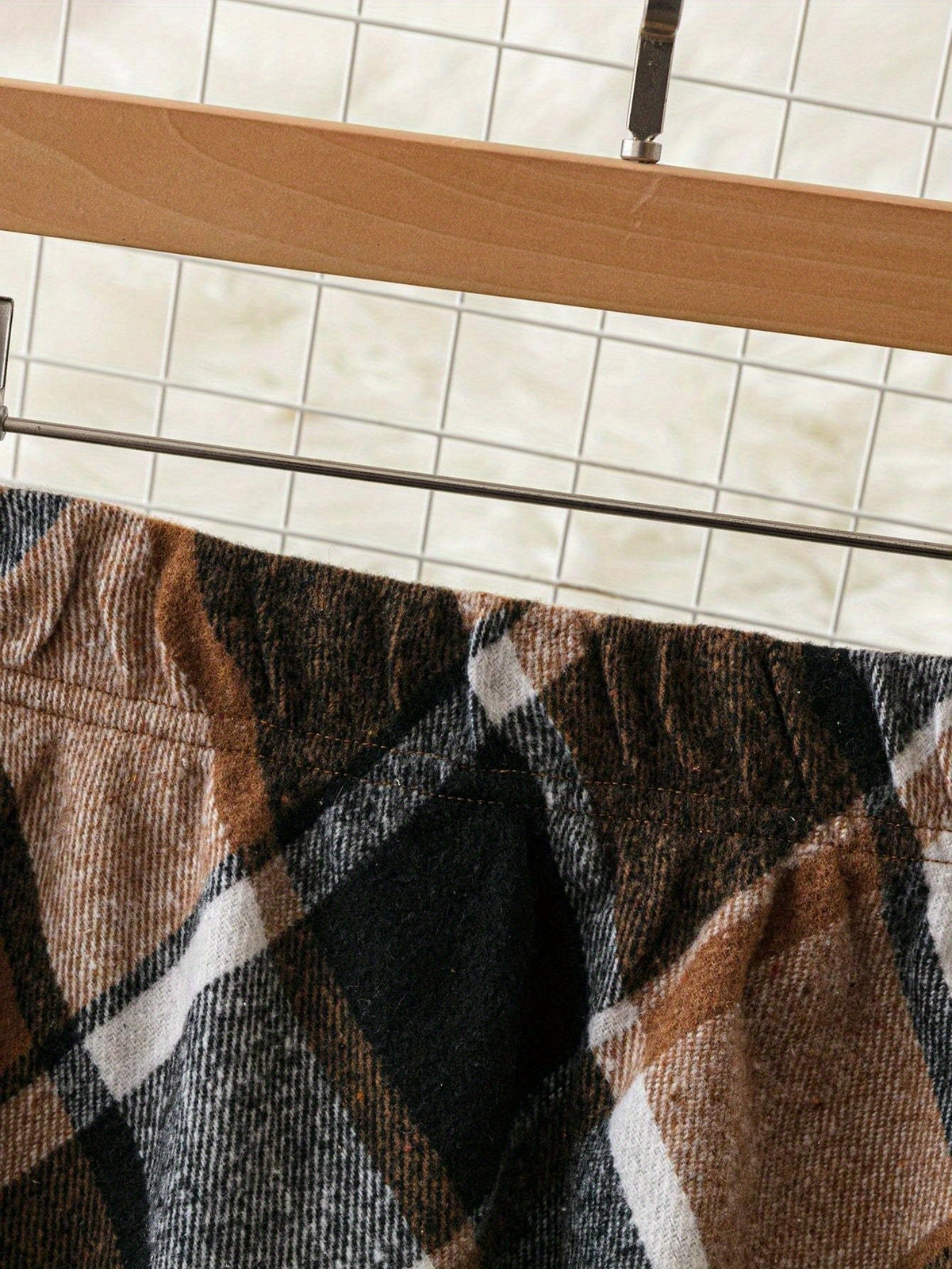 Flowing Checked Plaid A-Line Skirt