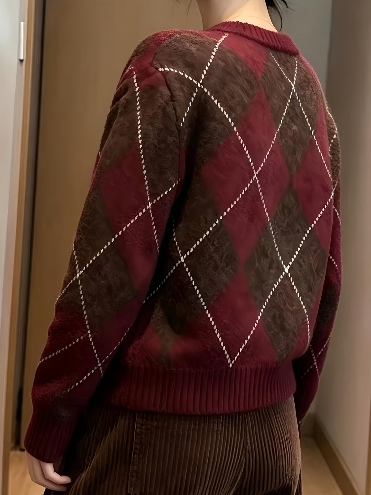 Diamond-Check Crew Neck Knit Jumper