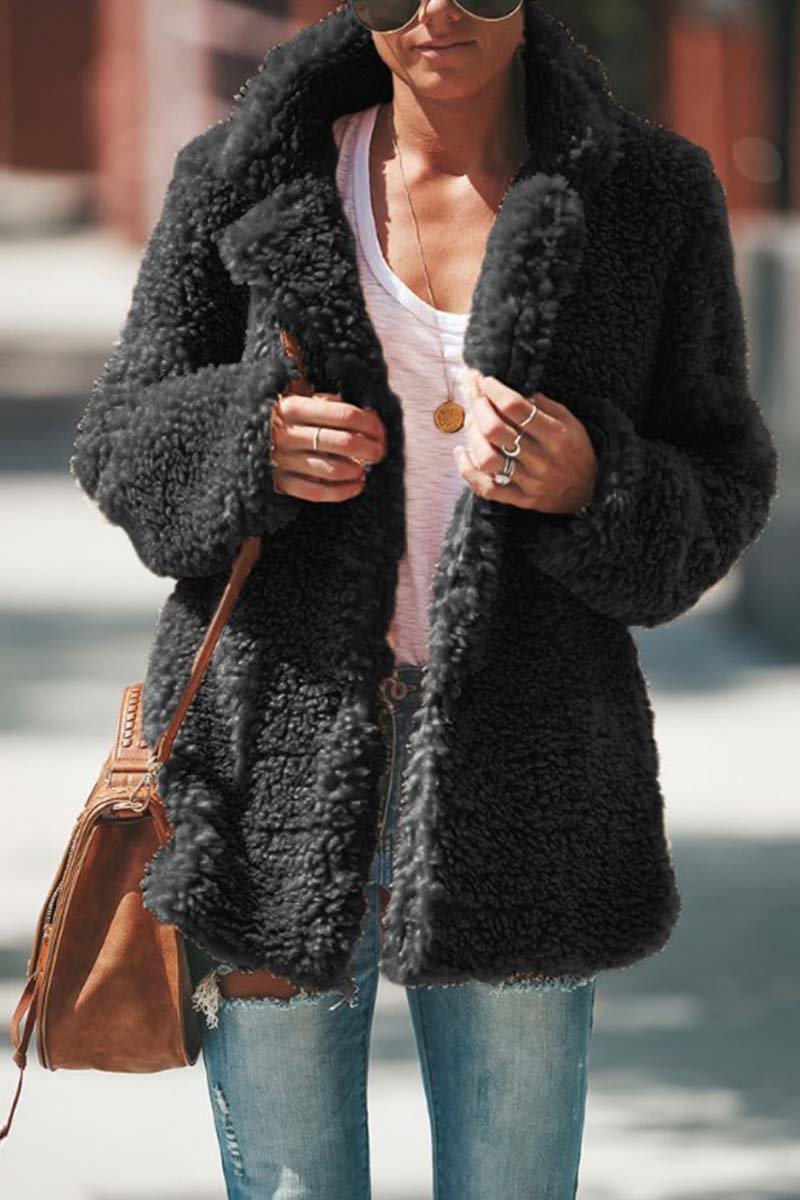 Cosy Oversized Teddy Coat with Wide Lapels