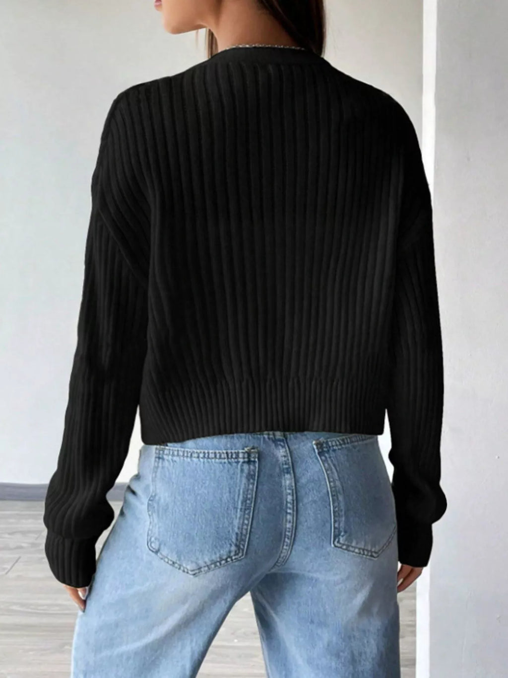 Cropped Ribbed V-Neck Knit Cardigan