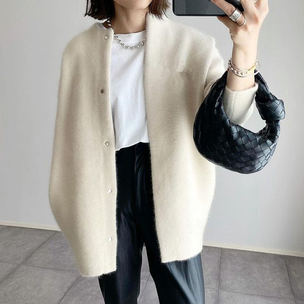 Classic Cable Knit Button Cardigan