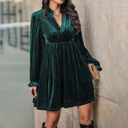Rich Velvet Mini Dress with V-Neckline and Puff Sleeves