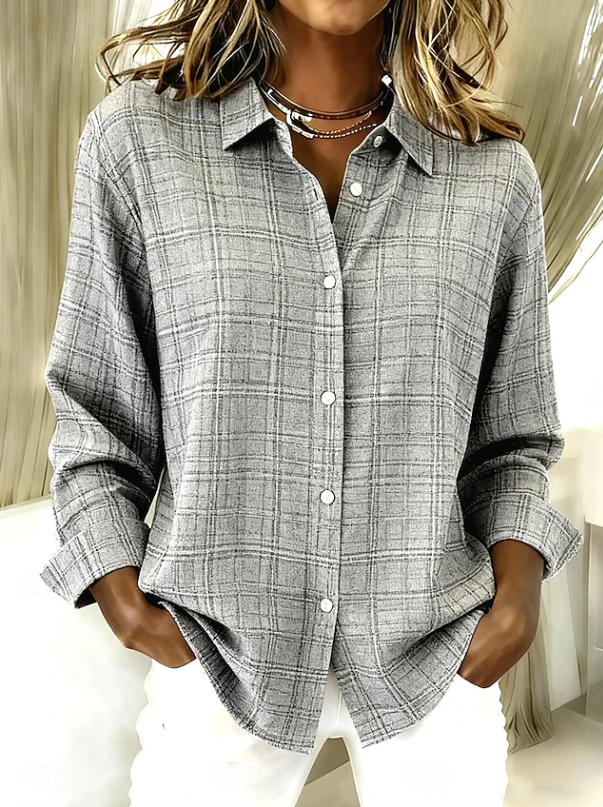 Oversized  Relaxed Plaid Button-Up Shirt
