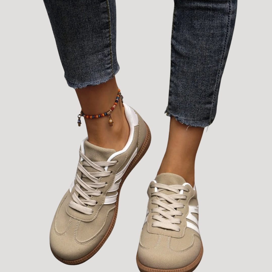 Lace-Up Low Top Casual Trainers
