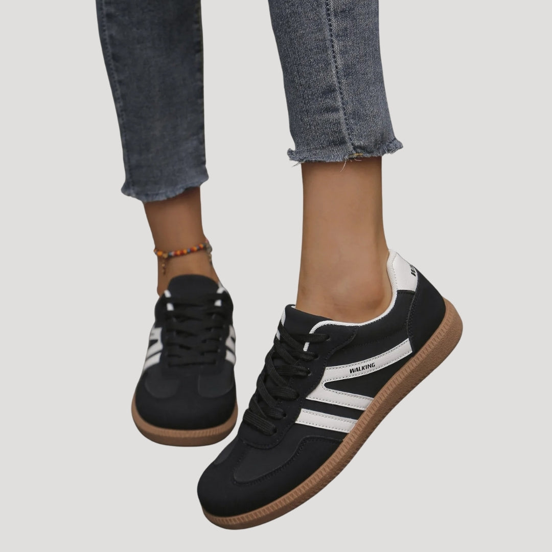 Lace-Up Low Top Casual Trainers