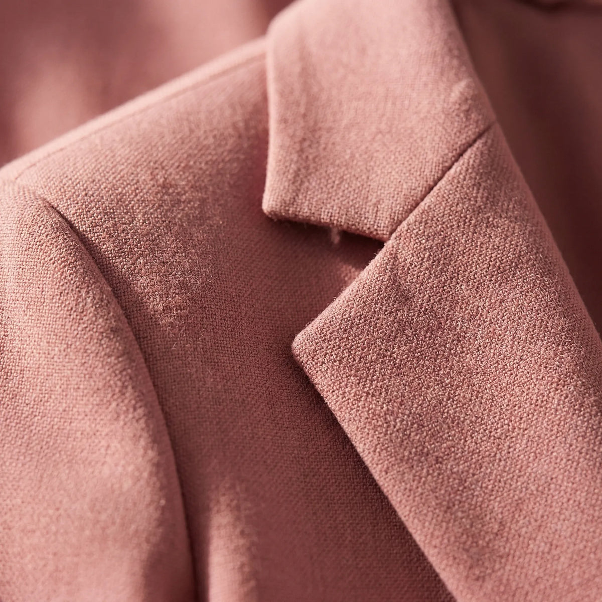 Women's Tailored Two-Piece Suit with Blazer and Trousers